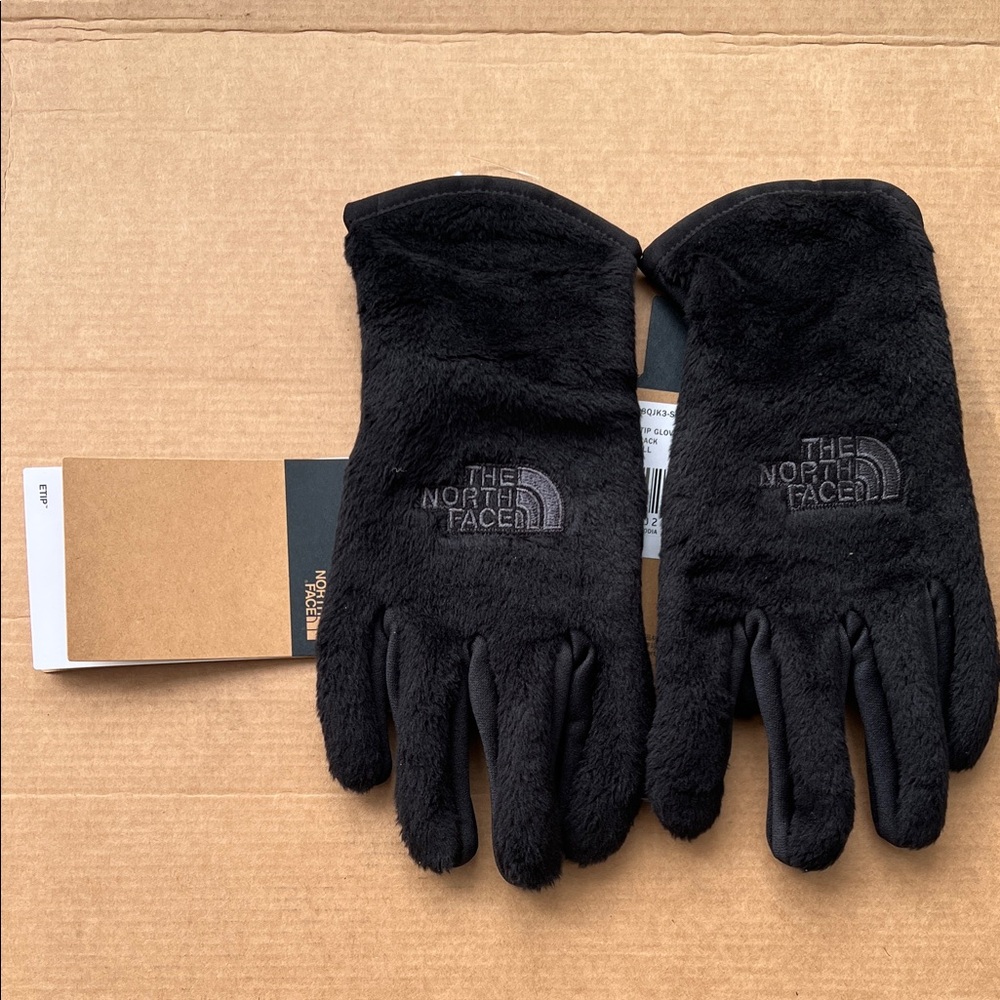The North Face Black Plush Gloves